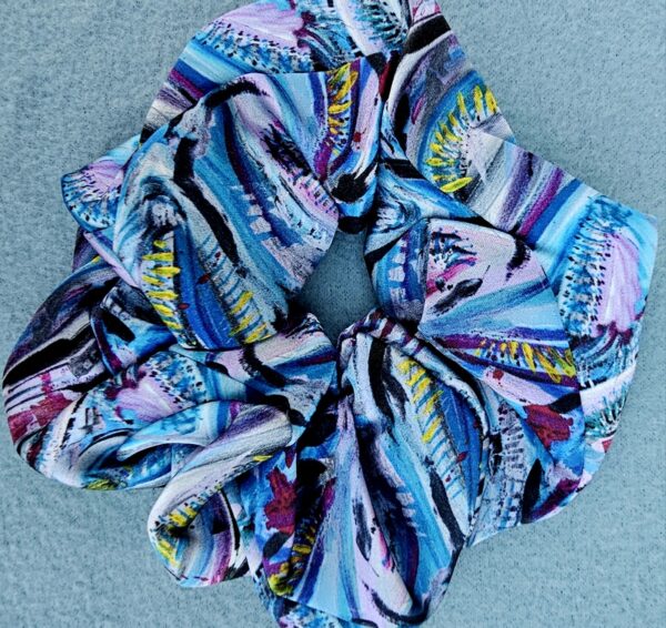 Anda Abstract Silk Hair Scrunchie "Eyes"