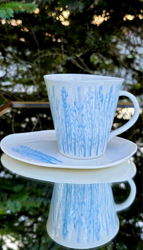 FOREST IN WINTER - medium Porcelain mug with saucer, 350 ml - Image 2