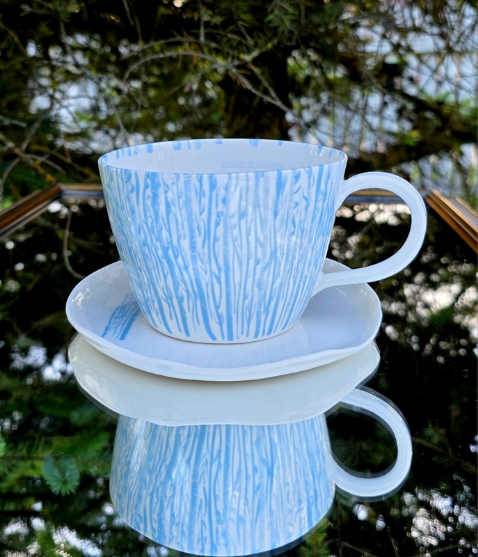 FOREST IN WINTER - medium Porcelain mug with saucer, 350 ml - Image 3