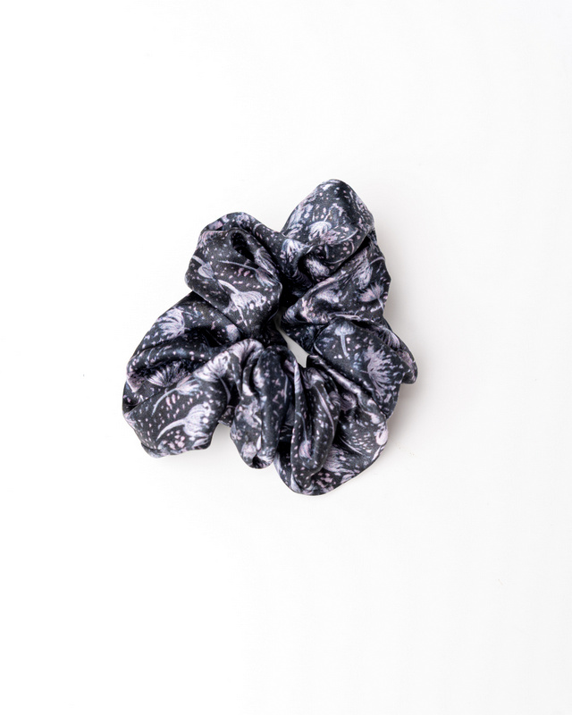 Anda Abstract Silk Hair Scrunchie - "Rose Bay" Large