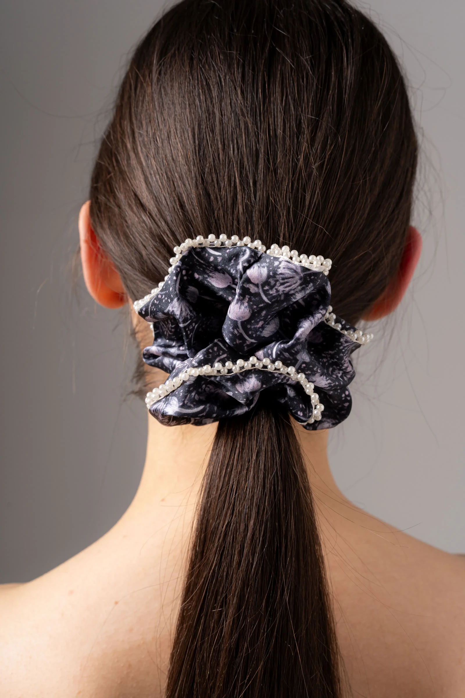 Rose Bay - Silk Hair Scrunchie with Pearls 5 cm - Image 2